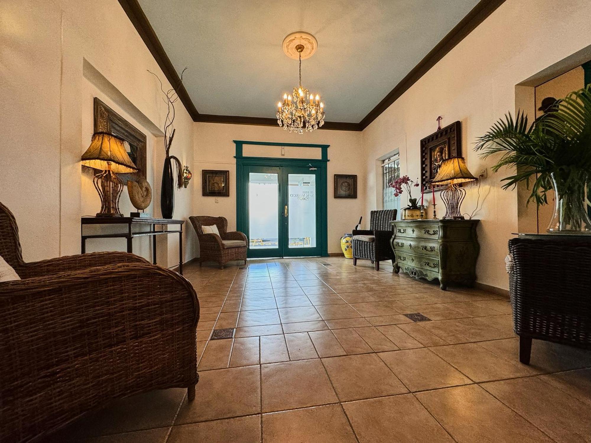 Hotel San Marco サントドミンゴ エクステリア 写真